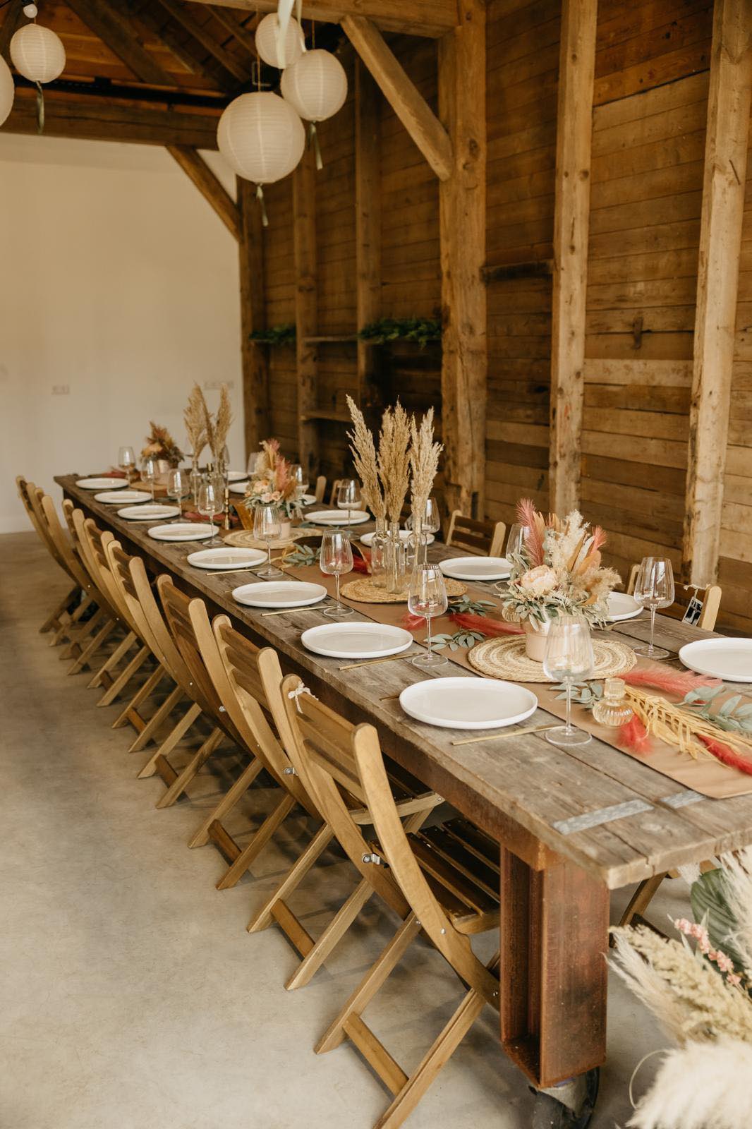 dineraankleding | aankleding diner bruiloft| bloemen huren tafel aankleding | zakelijk bloemen huren| bloemenstyling zakendiner| Magical Flower