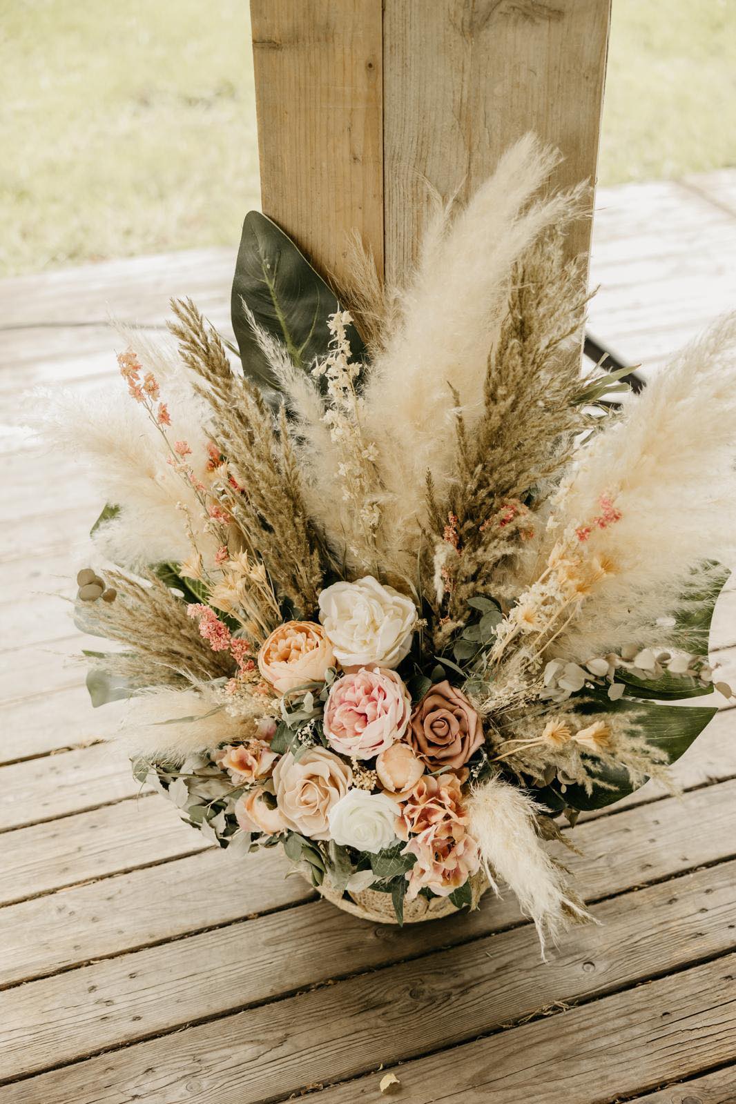 grondstuk|bloemen huren bruiloft|bloemen bruiloft|weddingtrend 2025|wedding trend 2026|bohemian bruiloft| zijdenbloemen bruiloft