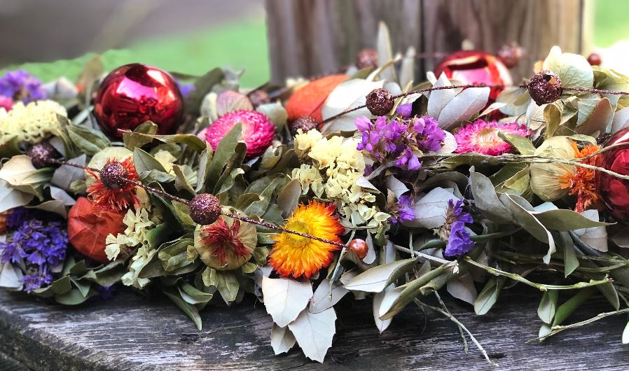 kerstworkshop| droogbloempakket| kerstdiy|diy kerst| bloemschikken thuis| bloemschik pakket|magical flower|personeelsuitje|vriendinnendag|familiedag