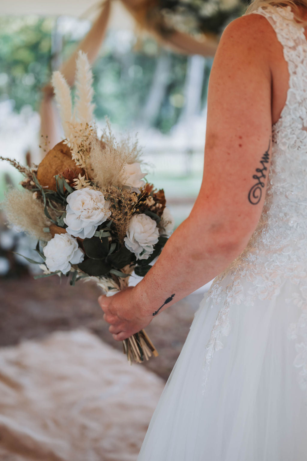 bruidsboeket online bestellen belgie| bruidsboeket online bestellen nederland| bruidsboeket online brabant|bloemen bruiloft| weddingbouquet| bruidsboeket wit| trouwenin2026|boho wedding|magical flower| Bloemen bruiloft belgië| bloemen bruiloft brabant