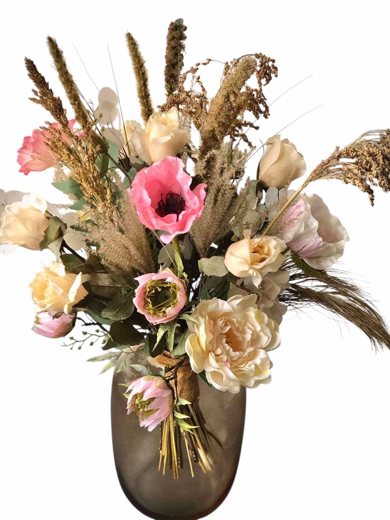 Zijdebloemen|nepbloemen| mooie zijdebloemen in vaas|moederdag| kunstbloemen in vaas| zijdebloemen in vaas pastel| Cadeau moederdag| bloemen kopen budel| zijdebloemen kopen eindhoven| magical flower |Budel-schoot