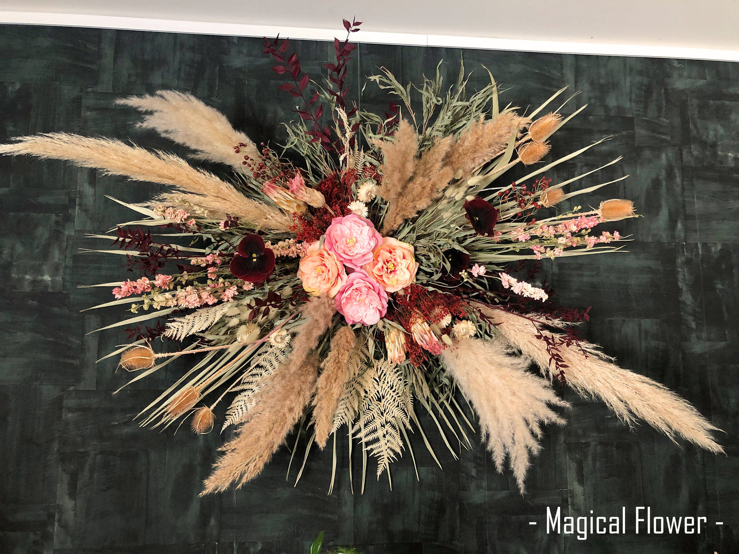 backdrop| flowercloud |bruidsversiering| bruiloft bloemen| droogbloemen bruiloft| wat kost een bruidsboeket| bloemen wolk bestellen| wand versiering bruiloft |bruidsversiering |droogbloemen huwelijk| droogbloemen bruiloft |magical flower