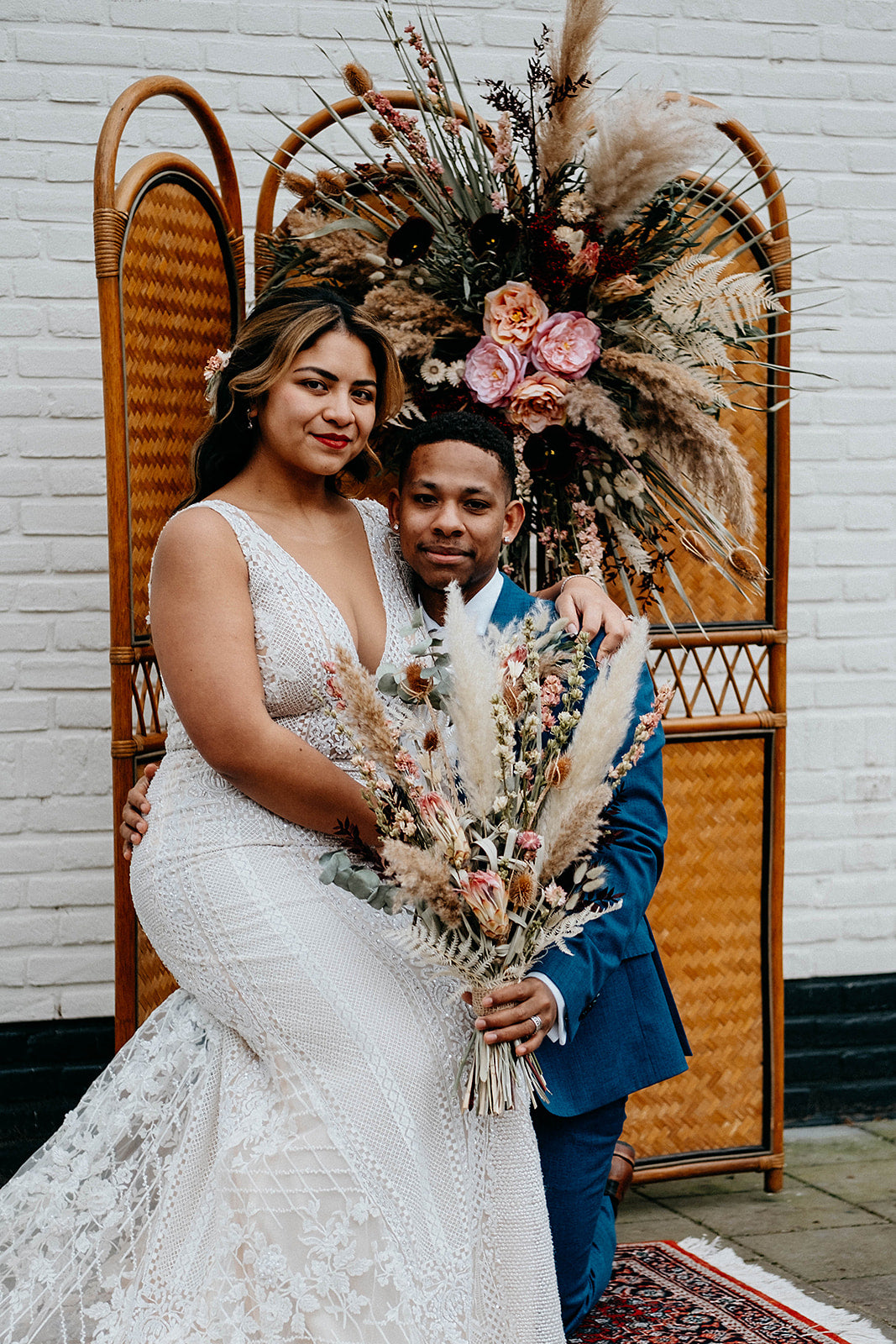 backdrop| flowercloud |bruidsversiering| bruiloft bloemen| droogbloemen bruiloft| wat kost een bruidsboeket| bloemen wolk bestellen| wand versiering bruiloft |bruidsversiering |droogbloemen huwelijk| droogbloemen bruiloft |magical flower