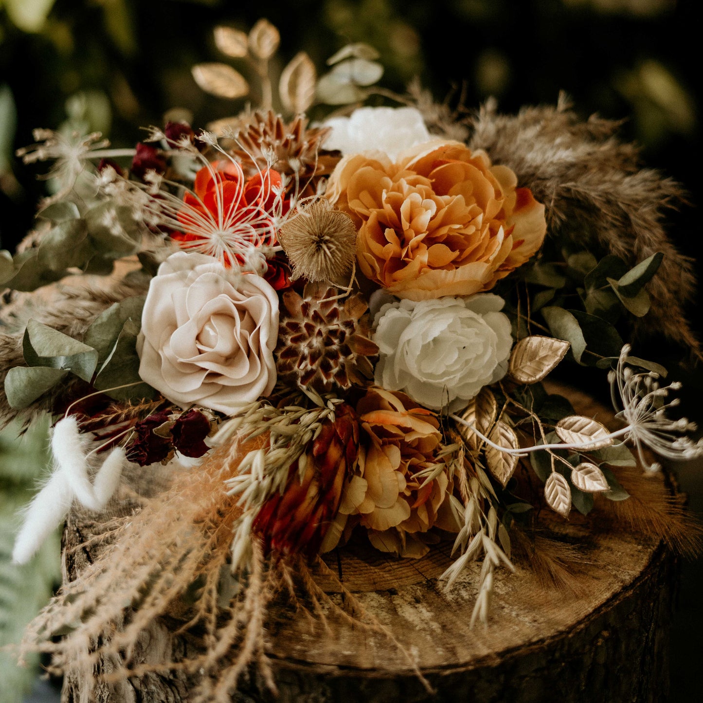 bruidsboeket van droogbloemen| bruidsboeket op maat| magical flower| bruidsboeket online bestellen| bloemen bruiloft| bruidsbloemen bestellen| boeket bruid