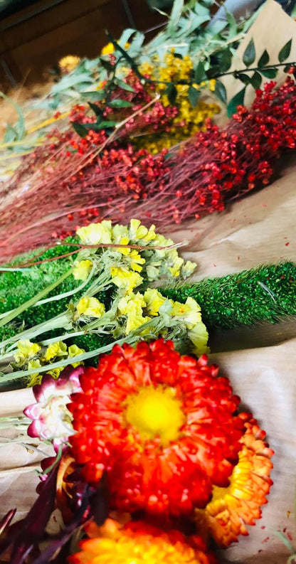 bachelorette box|vrijgezellenfeest activiteit| bloemschikken met personeel|personeelsuitje| diy voor groepen| familie uitje|vrijgezellenfeest | uitje eindhoven| goedkoop vrijgezellenfeest activiteit