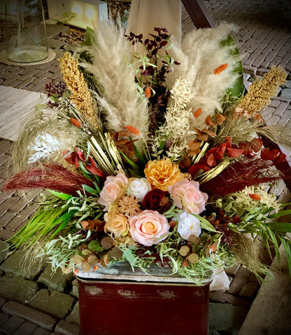 zijden bloemen huren| zijden bloemen huren events|Trouwen in de herfst| bloemen bruiloft| bruidsboeket kopen| boeket voor bruiloft| backdrop huren| bloemen huren evenement| bloemen huren evenement| b2b| bruidsbloemen huren| zijdebloemen huren| prieel met bloemen huren bruiloft| trouwdecoratie huren eindhoven| Magical Flower