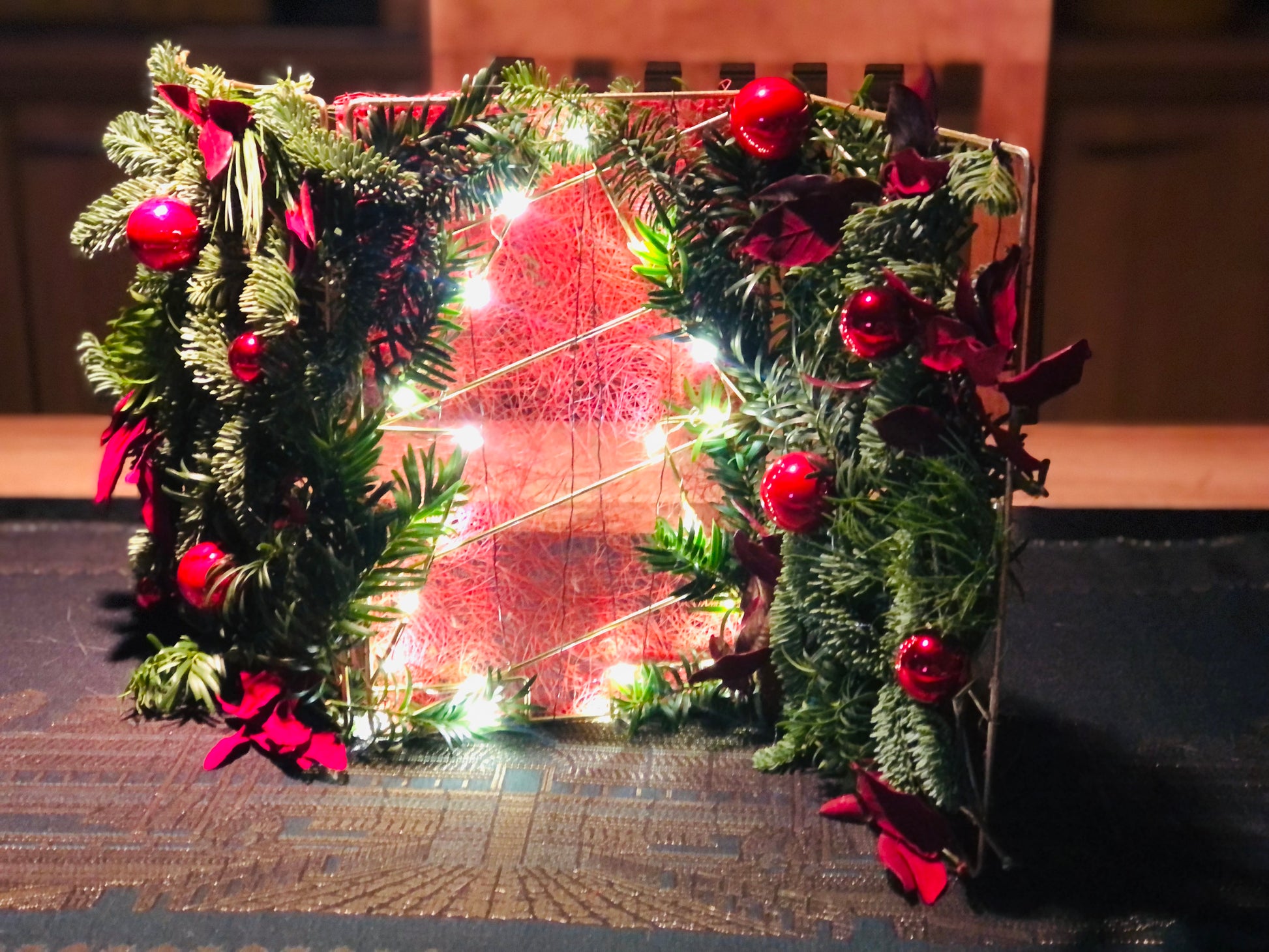 Kerstworkshop budel | workshop kerst eindhoven| kerstdecoratie | kerst | bloemschikpakket kerst 