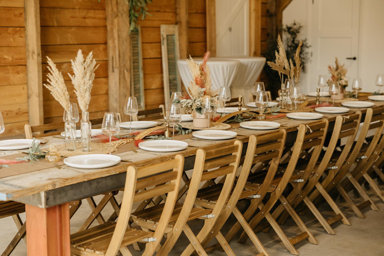 dineraankleding | aankleding diner bruiloft| bloemen huren tafel aankleding | zakelijk bloemen huren| bloemenstyling zakendiner| Magical Flower