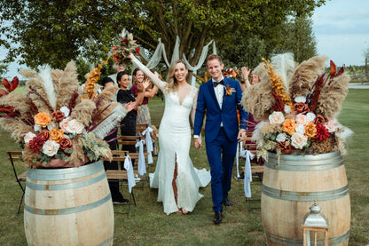 bloemen decoratie huwelijk| trouwdecoratie bloemen verhuur| bloemen decoratie huren eindhoven|bloemist bruiloft| trouwdecoratie hurenbruiloft kosten|bruiloft bloemen bestellen| bloemen huren evenement | Magical Flower