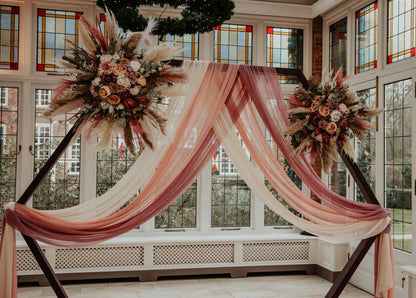 Zijdenbloemen huren| luxe zijdenbloemen huren bruiloft| bloemen huren bruiloft| bloemen bruiloft eindhoven| bloemen huren bruiloft België| Bloemen bruiloft online| decoratie bruiloft huren| magical flower