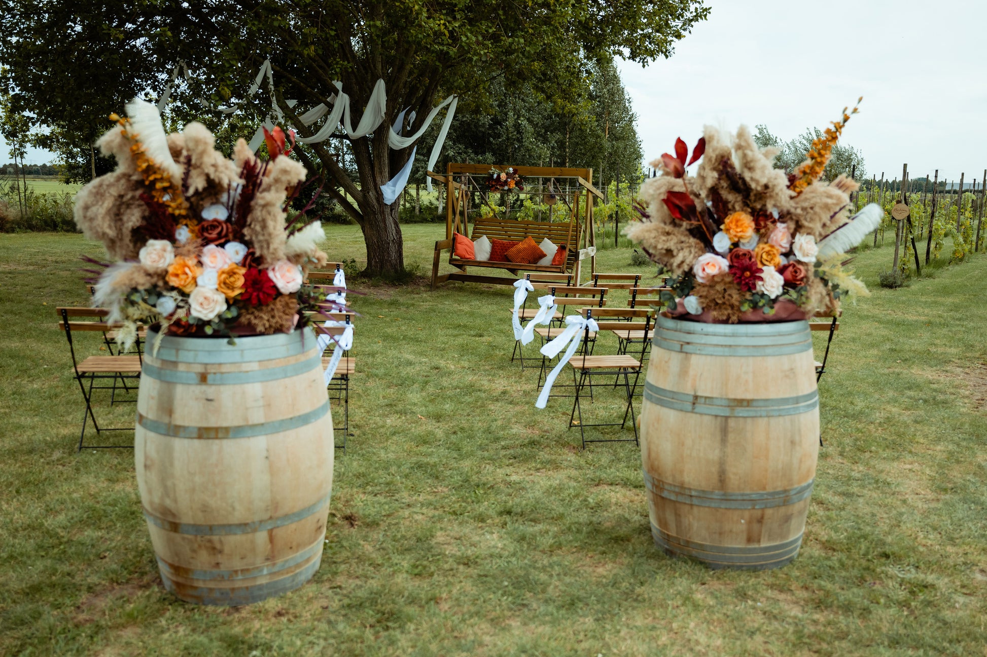 bloemen decoratie huwelijk| trouwdecoratie bloemen verhuur| bloemen decoratie huren eindhoven|bloemist bruiloft| trouwdecoratie hurenbruiloft kosten|bruiloft bloemen bestellen| bloemen huren evenement