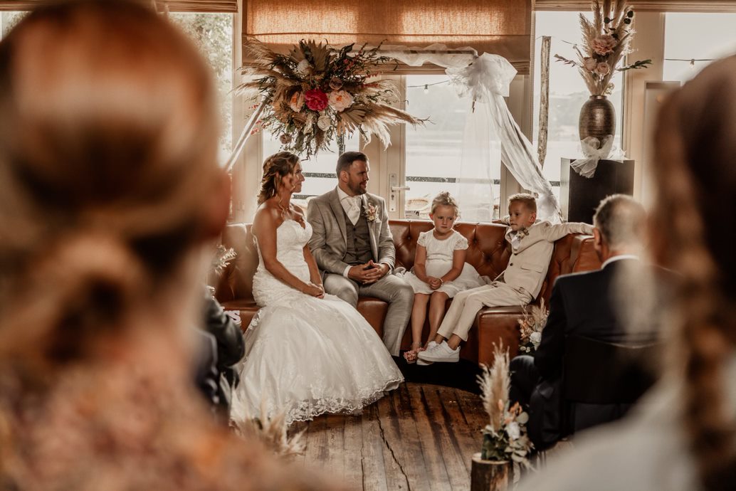 duurzame bloemen voor jullie bruiloft| bruidsbloemen op maat| bloemen bruiloft|bruidsboeket van droogbloemen| magical flower| bloemen bruiloft belgie| bloemen bruiloft nederland|bloemen bruiloft pelt|bloemen bruiloft eindhoven