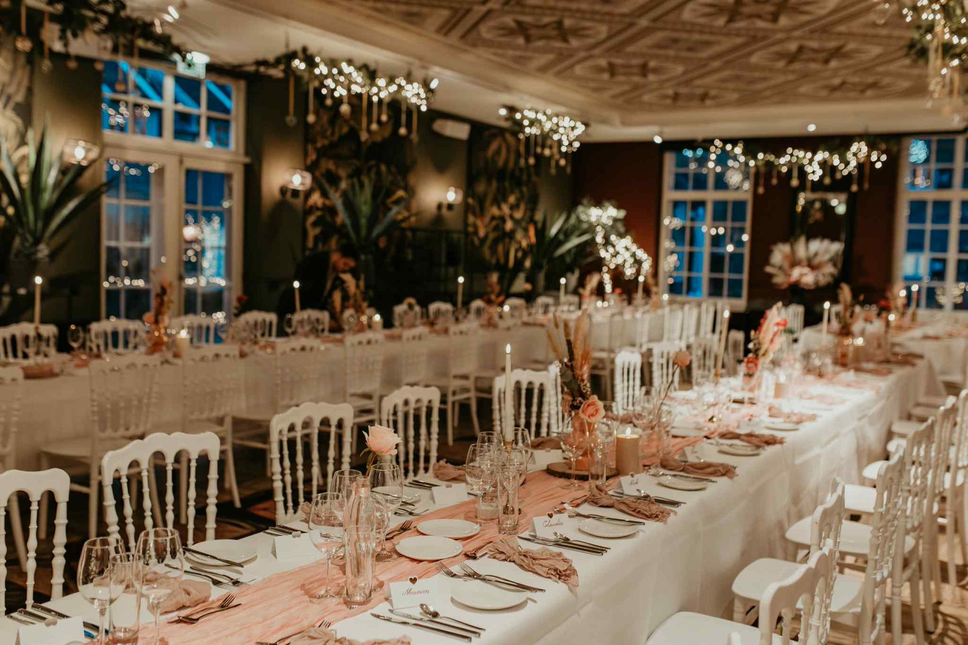 tafeldecoratie bruiloft| bruiloft decoratie huren belgie| bruiloft decoratie huren brabant nederland|magical flower| tafel decoratie huren