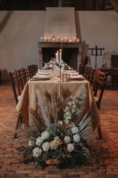 zijdebloemen huren bruiloft| bloemenboog huren bruiloft| luxe bloemen bruiloft| bruidsbloemen brabant| bloemen bruiloft eindhoven| mooie bruidsbloemen| bohemian bruiloft inspiratie|bloemenstyling bruiloft brabant|bruidsbloem styliste| bruidsboeket online bestellen|magical flower