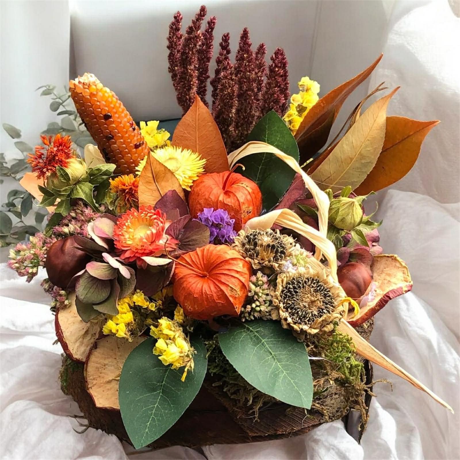 Herfstworkshop|diy herfst|diy volwassenen thuis herfst|tafeldecoratie maken| bloemschikken belgie|bloemschikworkshop brabant|bloemschikken eindhoven|Bloemschikken Lommel| magical flower pelt| magical flower