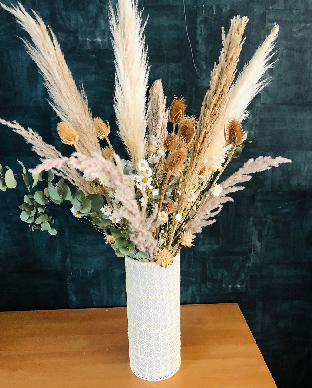 bruidsbloemen online |bruidsboeket van zijdenbloemen en droogbloemen| magical flower| Pelt bruidsbloemen| bloemen bruiloft| bruidsbloemen op maat brabant| mooie bloemen bruiloft