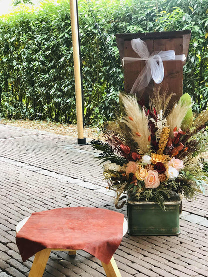 zijden bloemen huren| zijden bloemen huren events|Trouwen in de herfst| bloemen bruiloft| bruidsboeket kopen| boeket voor bruiloft| backdrop huren| bloemen huren evenement| bloemen huren evenement| b2b| bruidsbloemen huren| zijdebloemen huren| prieel met bloemen huren bruiloft| trouwdecoratie huren eindhoven| Magical Flower