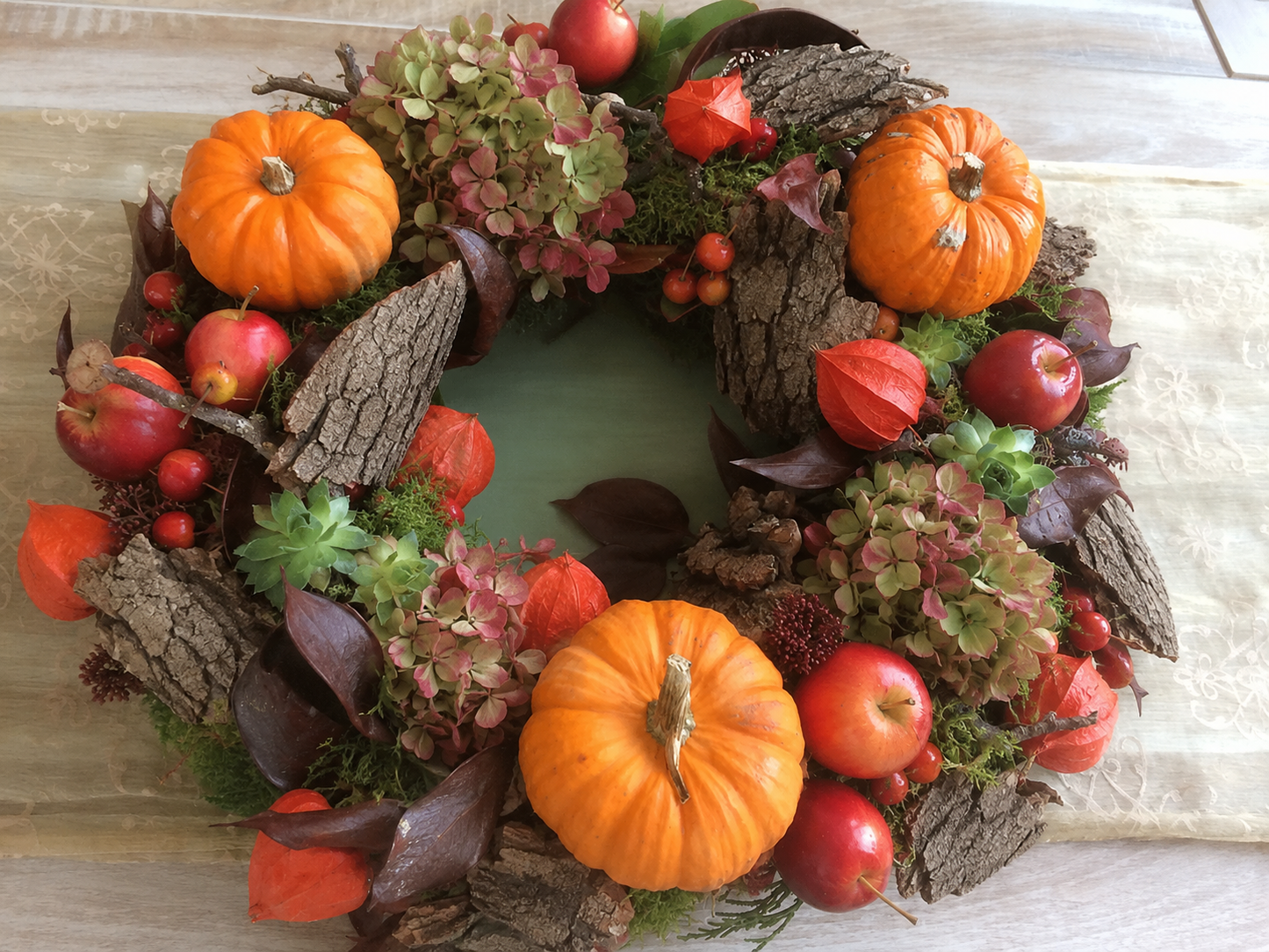 herfstkrans workshop Pelt | workshop krans maken brabant| workshop bloemschikken herfst belgie| bloemschikworkshop eindhoven| magical flower pelt
magical flower budel-schoot