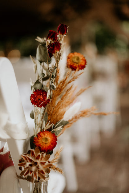 zijden bloemen huren| zijden bloemen huren events|Trouwen in de herfst| bloemen bruiloft| bruidsboeket kopen| boeket voor bruiloft| backdrop huren| bloemen huren evenement| bloemen huren evenement| b2b| bruidsbloemen huren| zijdebloemen huren| prieel met bloemen huren bruiloft| trouwdecoratie huren eindhoven| Magical Flower kunstbloemen huren bruiloft