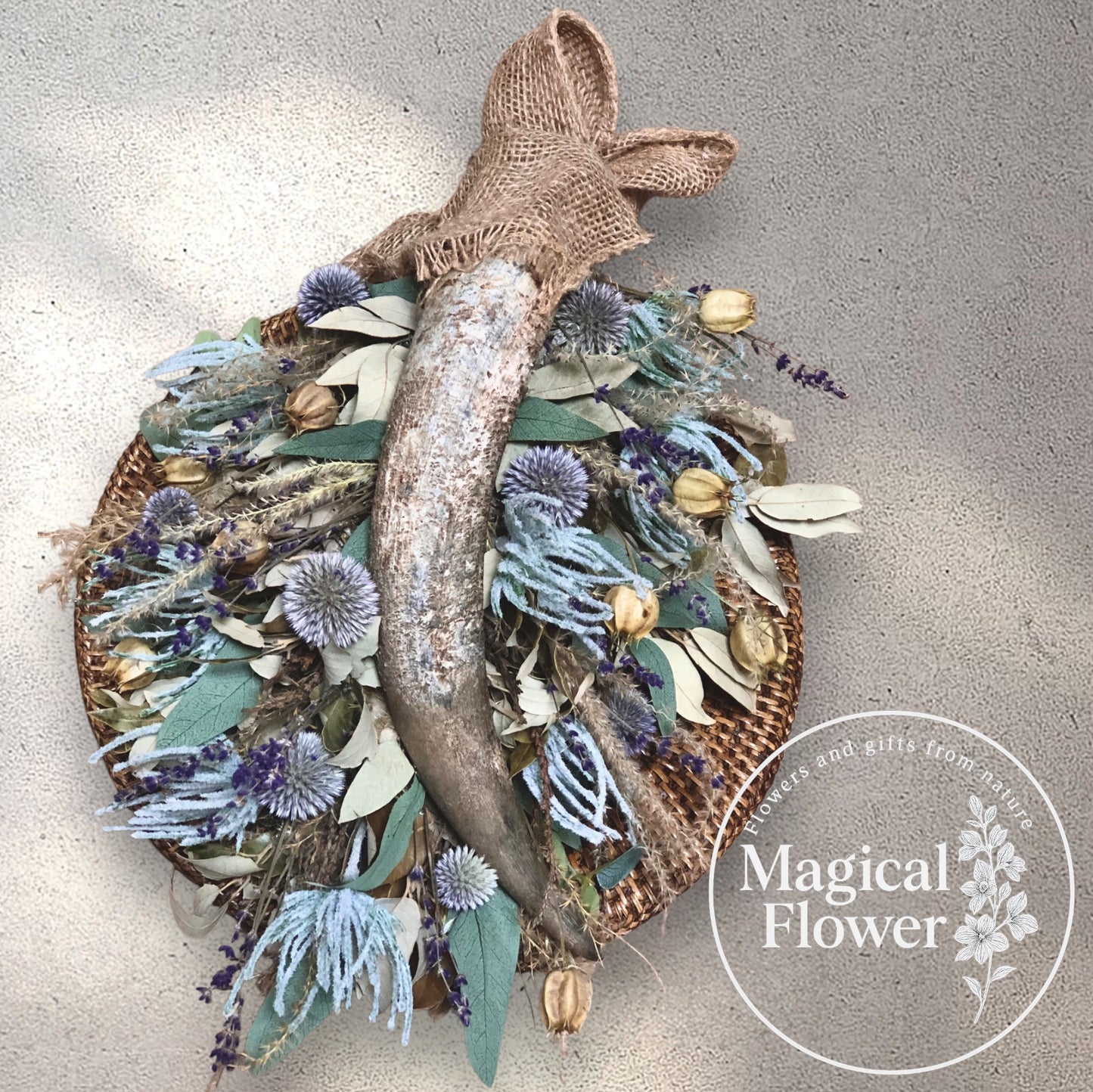 toef met hoorn vooraanzicht| magical flower toef