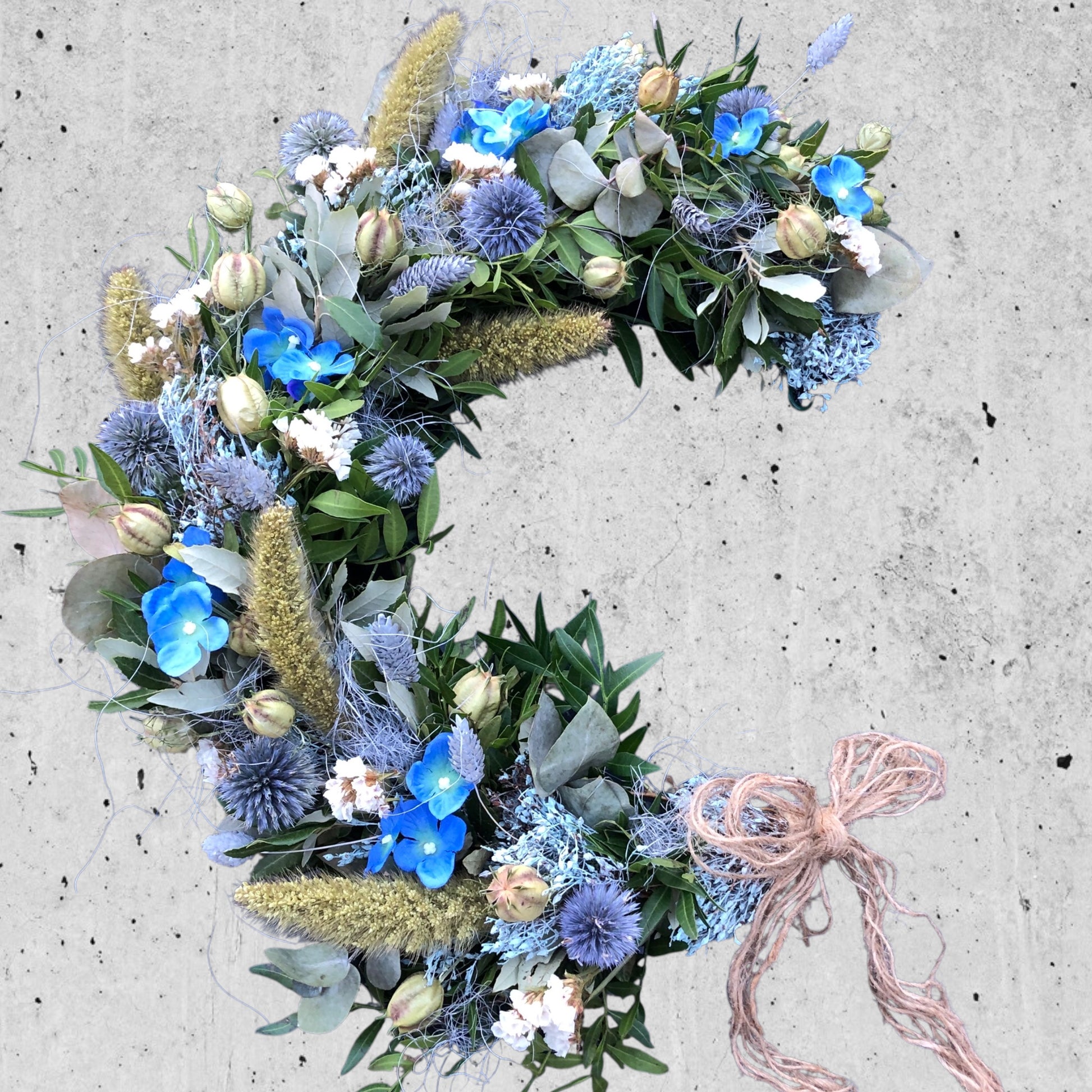 bloemschikken voorjaar| bloemschikken eindhoven| voorjaarsworkshop| bloemschikken eindhoven| Magical Flower | vriendinnenuitje 