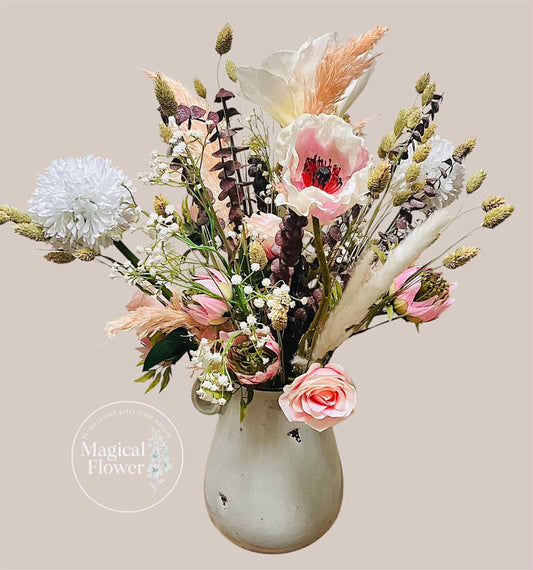 silkflowers|zijdenbloemen met droogbloemen in vaas|magical flower| zijdenboeket in vaas| zijdenboeket met vaas| neutraal kunstboeket|neutraal zijden boeket| zijdenbloemen wit