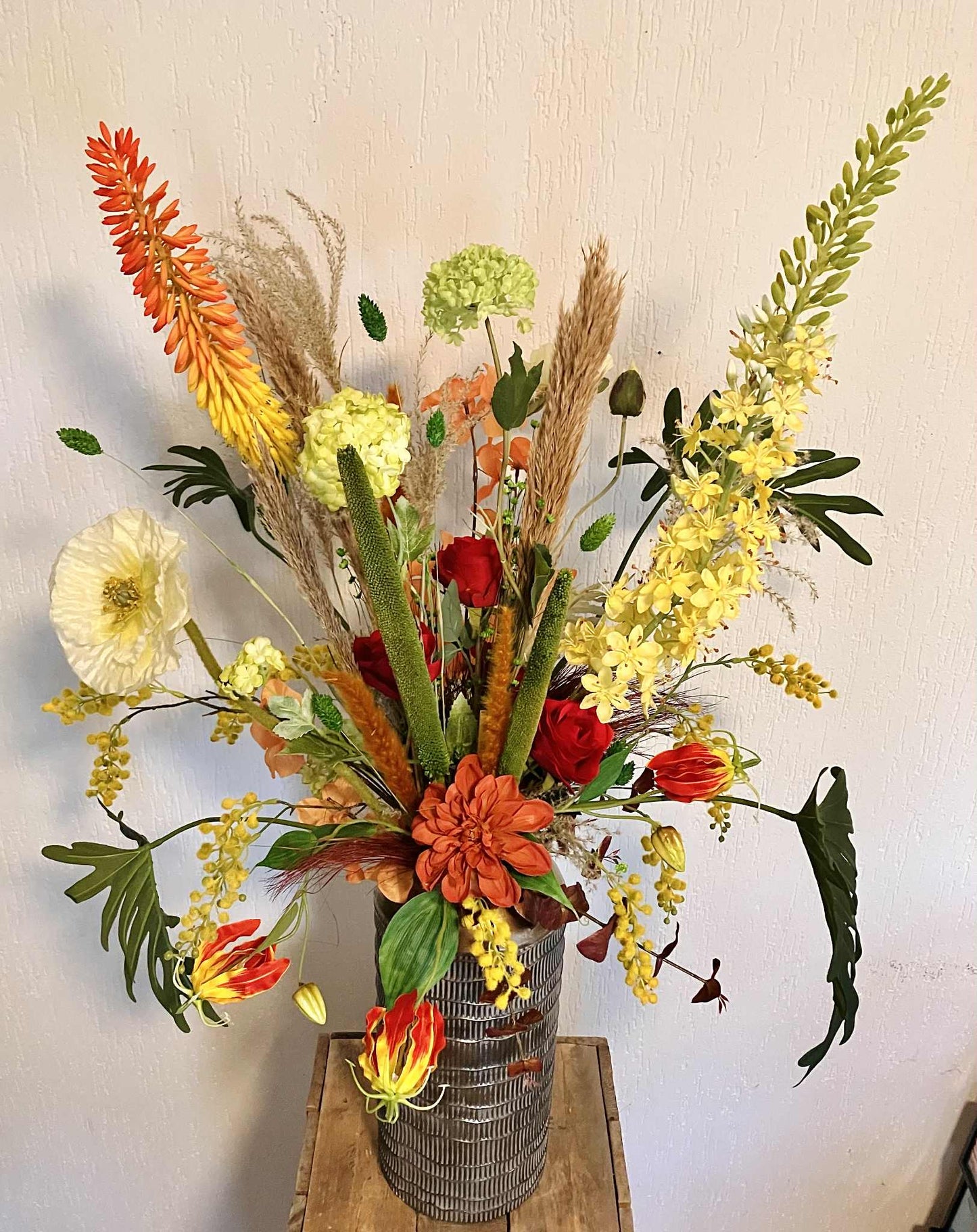 zijdenbloemenboeket| zijden boeket in hoge vaas|zijden bloemen boeket in hoge vaas| magical flower