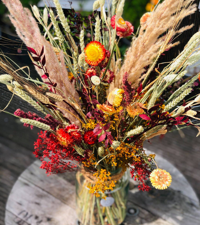 Hoe maak je een droogbloemen boeket? | DIY|  Bloemschik pakket  | Vul je eigen vaas